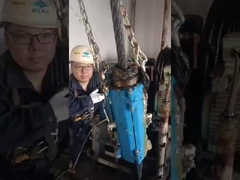 Greasing injection pump system